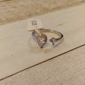 NWT Charmed Aroma 925 Silver Ring with Faux Diamond Stones 7